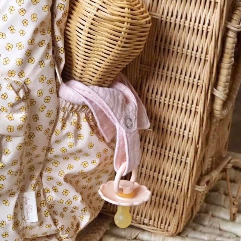 bawełniana pieluszka dla niemowlaka